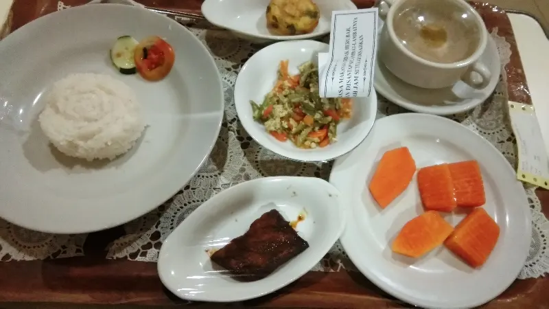 menu makan kamar VIP Hermina