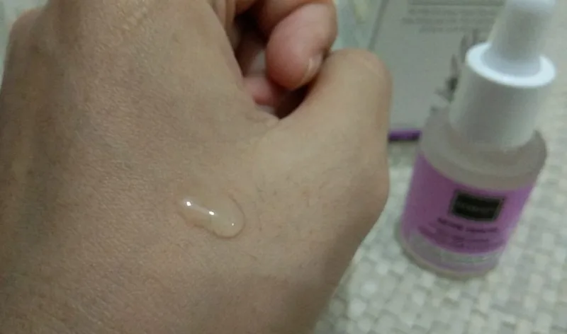 tekstur acne serum scarlett